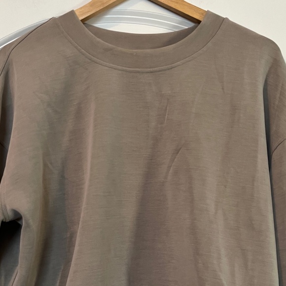 Lululemon Softstreme Perfectly Oversized Cropped Crew - Riverstone - Size 6 - Picture 4 of 7